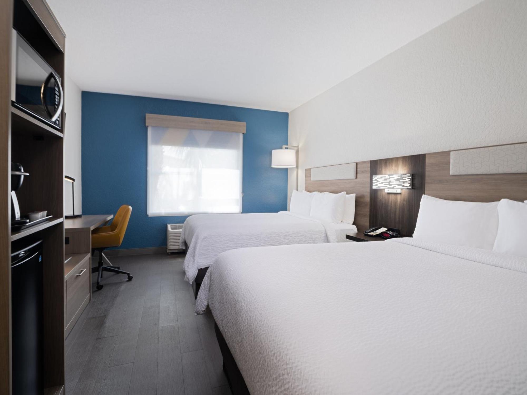 Holiday Inn Express & Suites Lakeland North I-4 By Ihg Eksteriør billede