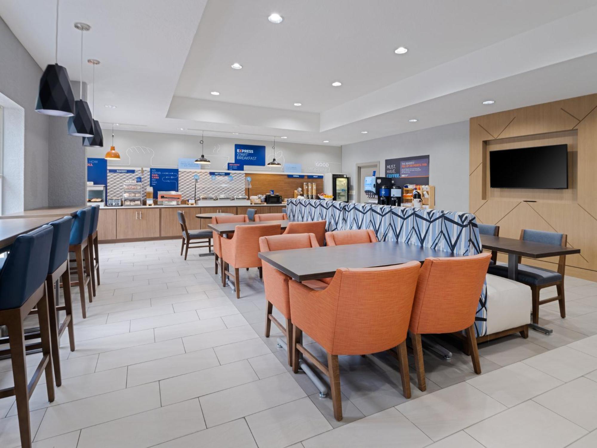 Holiday Inn Express & Suites Lakeland North I-4 By Ihg Eksteriør billede