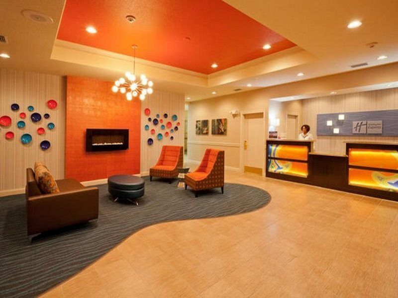 Holiday Inn Express & Suites Lakeland North I-4 By Ihg Eksteriør billede